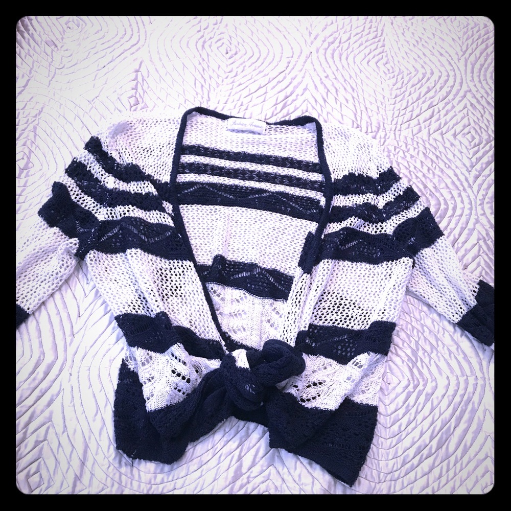 Nautical Navy Blue and White striped loose knit top! Fashion Avenue
